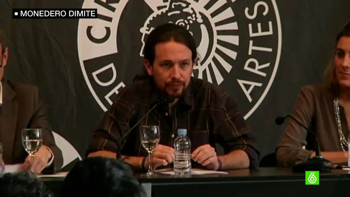Pablo Iglesias anuncia la dimisión de Monedero: "Es un intelectual que necesita volar" Pablo Iglesias anuncia la dimisión de Monedero: "Es un intelectual que necesita volar"