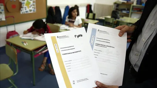 Empiezan las 'revalidas' de la LOMCE con llamadas a la insumisión Empiezan las 'revalidas' de la LOMCE con llamadas a la insumisión