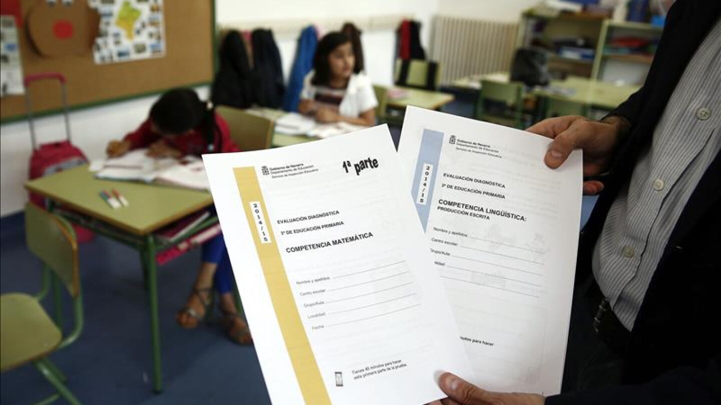 Empiezan las 'revalidas' de la LOMCE con llamadas a la insumisi&oacute;n