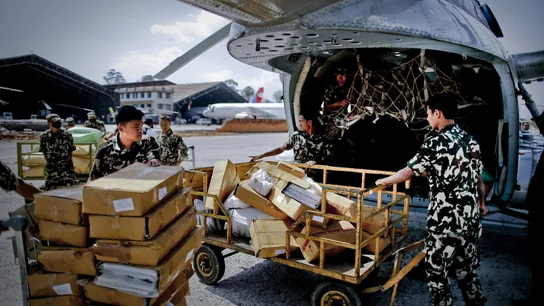 La ayuda humanitaria europea continúa llegando a Nepal La ayuda humanitaria europea continúa llegando a Nepal