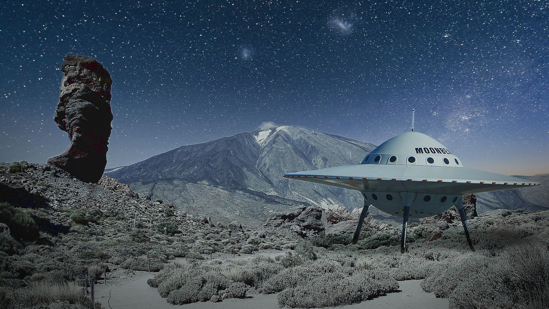 Teide, monolito y platillo