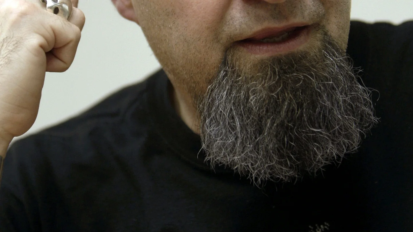 César Strawberry, líder de Def Con Dos César Strawberry, líder de Def Con Dos