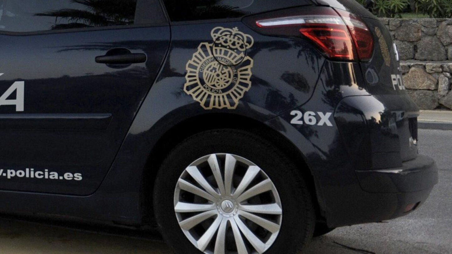 Coche de la Polic&iacute;a Nacional