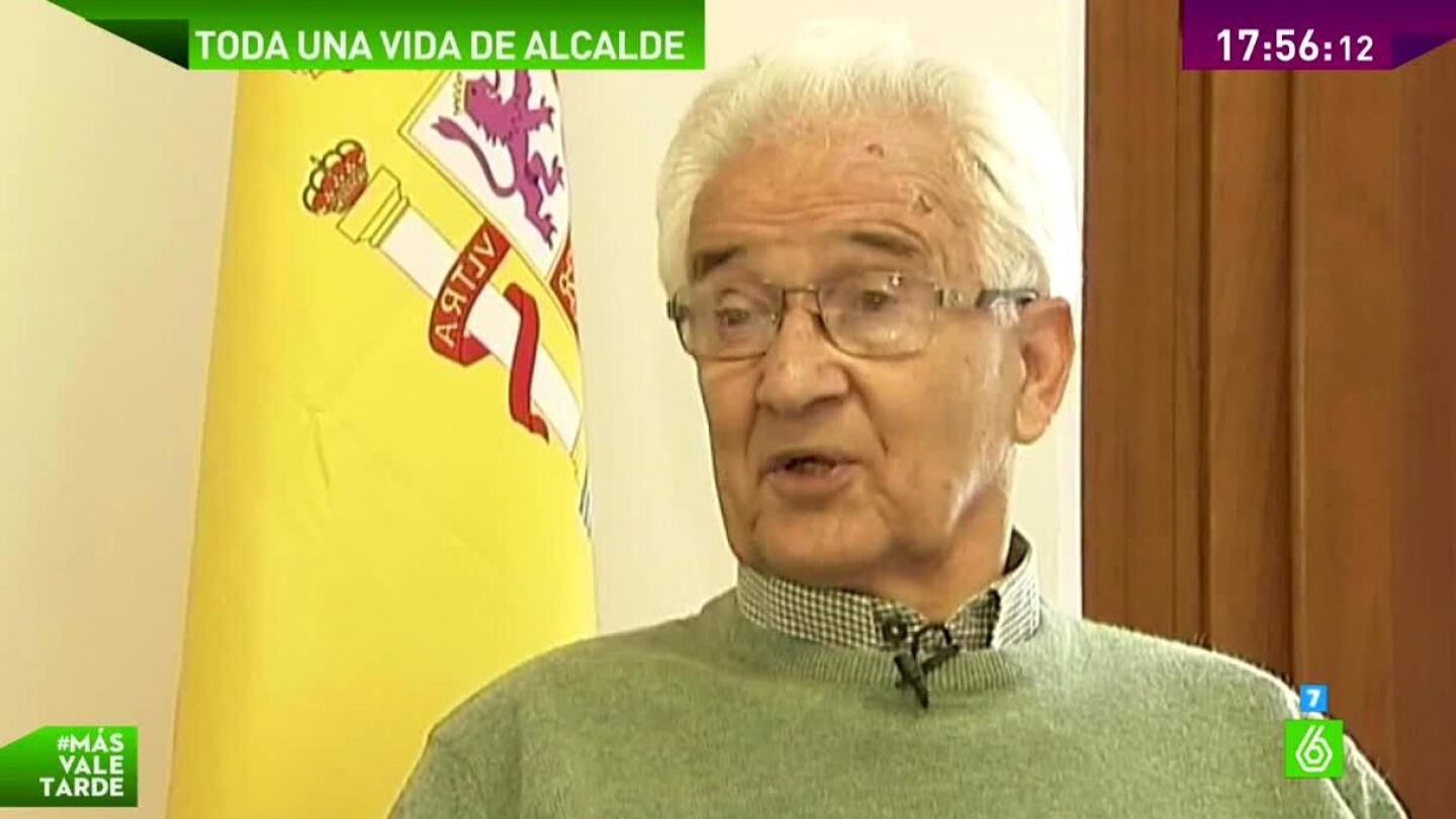 El alcalde de Castillejo de Mesle&oacute;n lleva 52 a&ntilde;os con el bast&oacute;n de mando