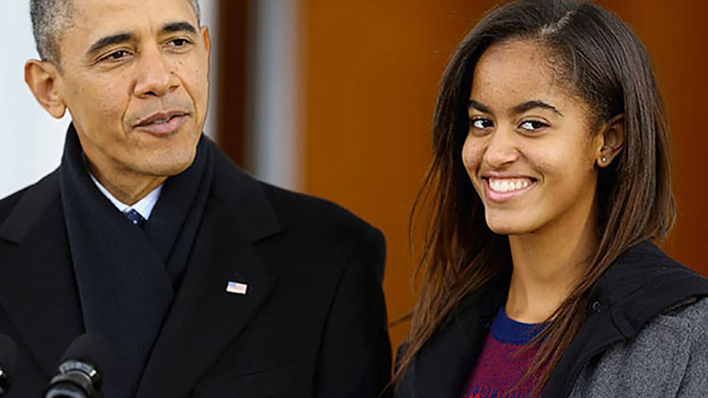 Obama y su hija Malia Obama y su hija Malia