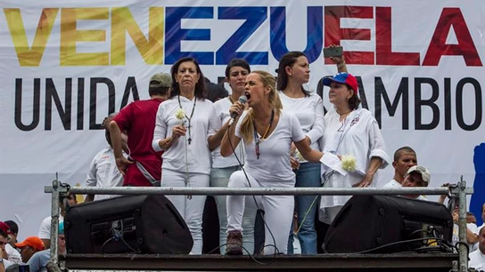 Miles de personas participan en una manifestación contra el Gobierno de Venezuela Miles de personas participan en una manifestación contra el Gobierno de Venezuela