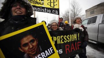 La esposa del bloguero saudí Raif Badawi, Ensaf Haidar