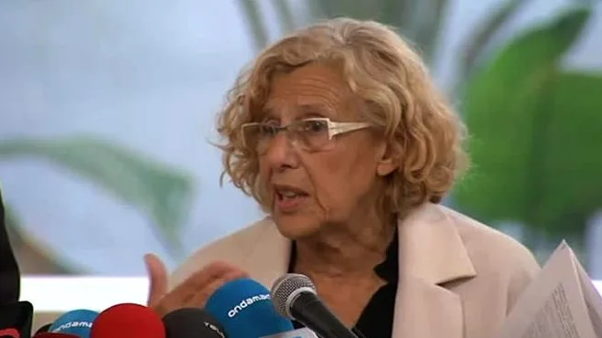 Manuela Carmena en rueda de prensa Manuela Carmena en rueda de prensa