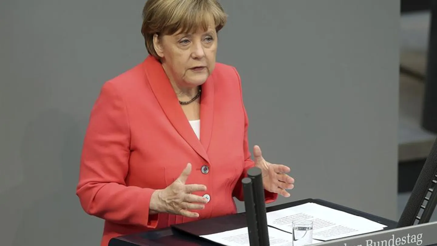 La canciller alemana, Angela Merkel, dando un discurso sobre Grecia. La canciller alemana, Angela Merkel, dando un discurso sobre Grecia.
