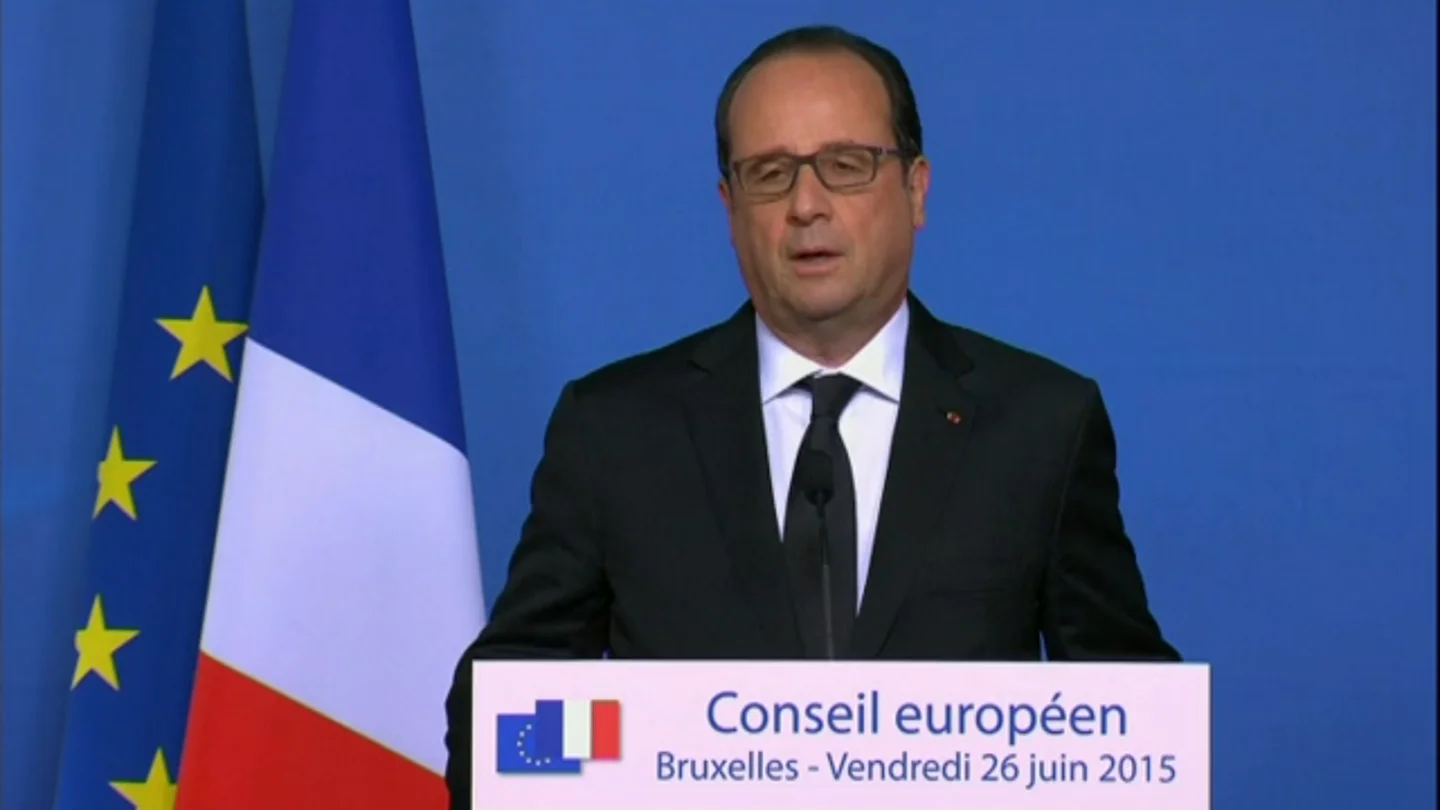 Hollande confirma que "se busca" a un posible segundo responsable del atentado en Francia Hollande confirma que "se busca" a un posible segundo responsable del atentado en Francia