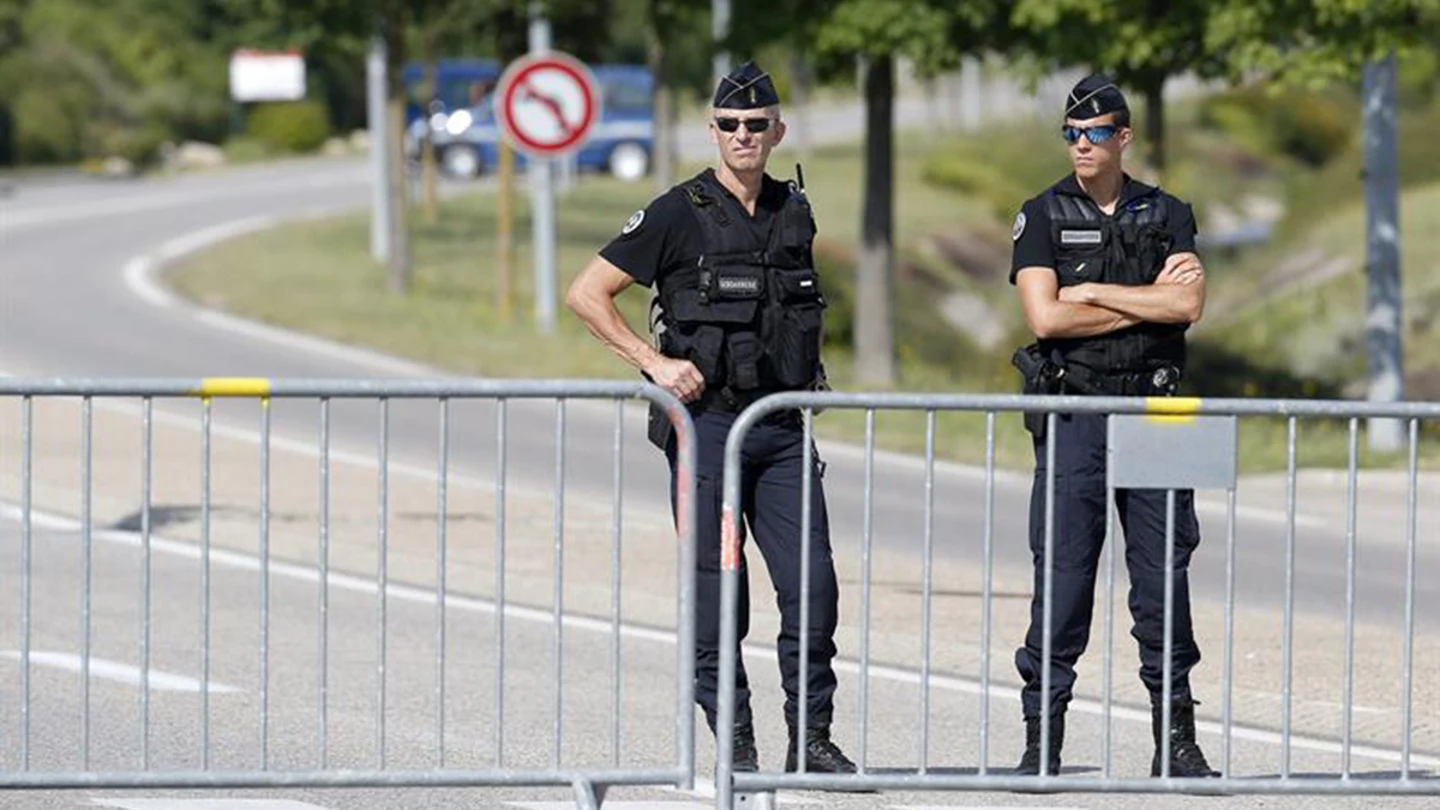 Extreman la seguridad en Francia Extreman la seguridad en Francia