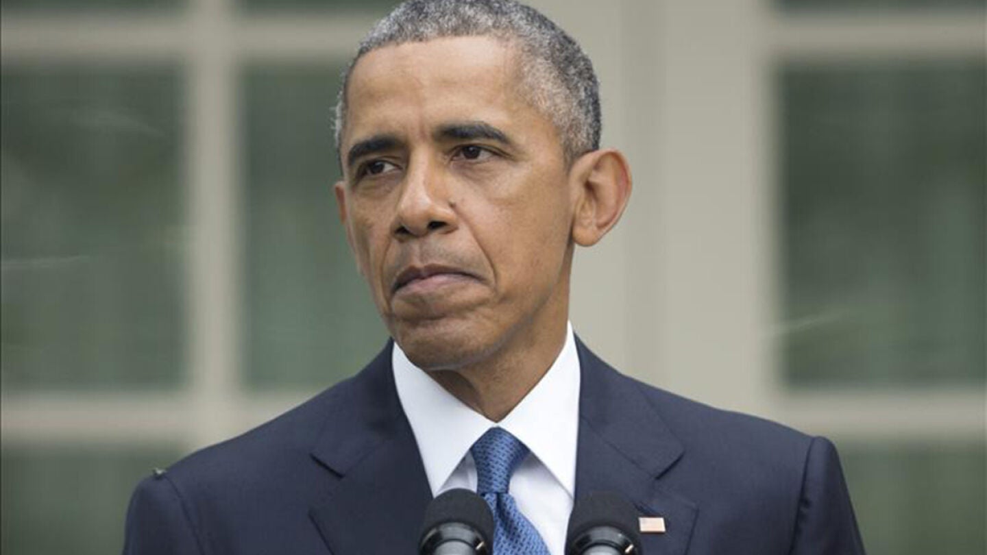 Obama pide el fin de la violencia armada y el racismo en una conmovedora eleg&iacute;a