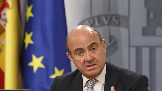 De Guindos en la comparecencia De Guindos en la comparecencia