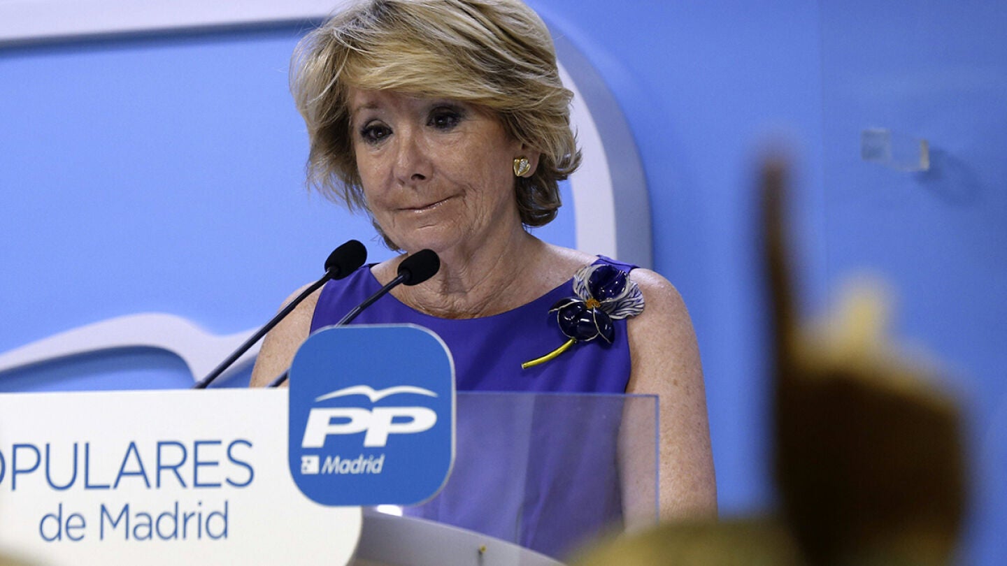  Esperanza Aguirre durante una rueda de prensa