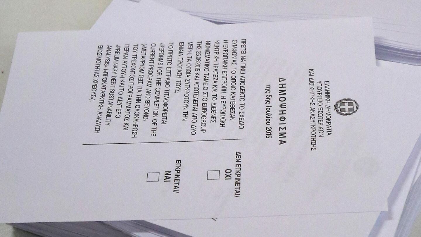 Papeleta del refer&eacute;ndum griego