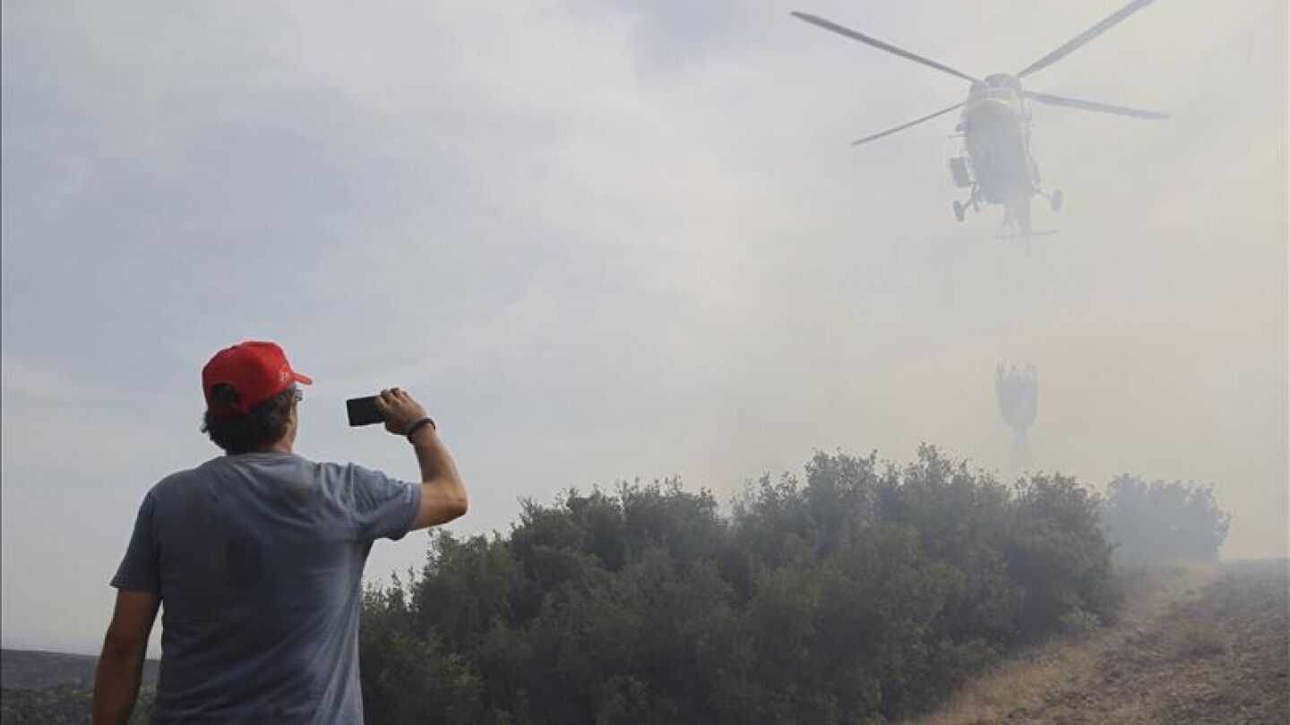 El incendio de las Cinco Villas en Zaragoza evoluciona hacia su control total