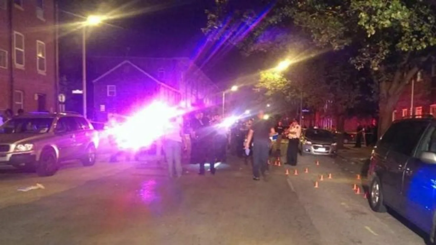 Tres personas han muerto y una cuarta ha resultado herida en el tiroteo Tres personas han muerto y una cuarta ha resultado herida en el tiroteo