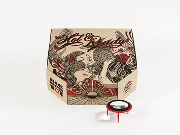 Caja con proyector, de Pizza Hut Caja con proyector, de Pizza Hut