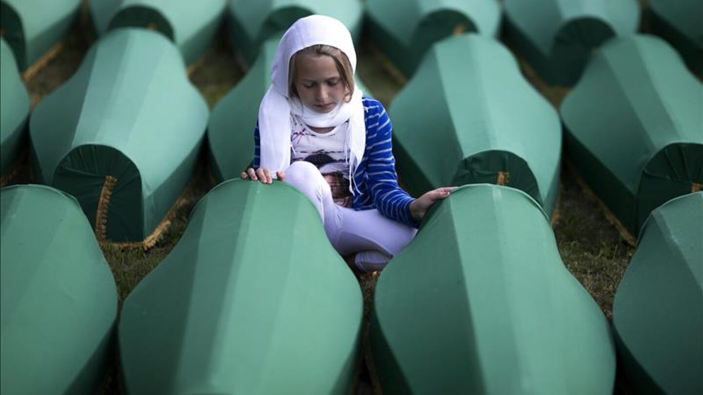 Bosnia conmemora el vig&eacute;simo aniversario de la tragedia de Srebrenica