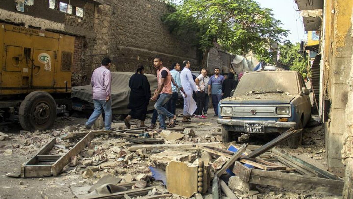 Coche bomba en el consulado italiano de El Cairo