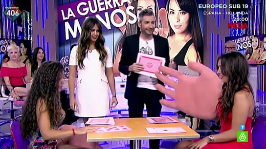 María del Amor y Yareli se enfrentan a ‘La guerra de manos’ María del Amor y Yareli se enfrentan a ‘La guerra de manos’