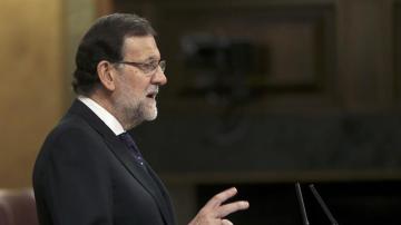 Mariano Rajoy habla en la tribuna del Congreso