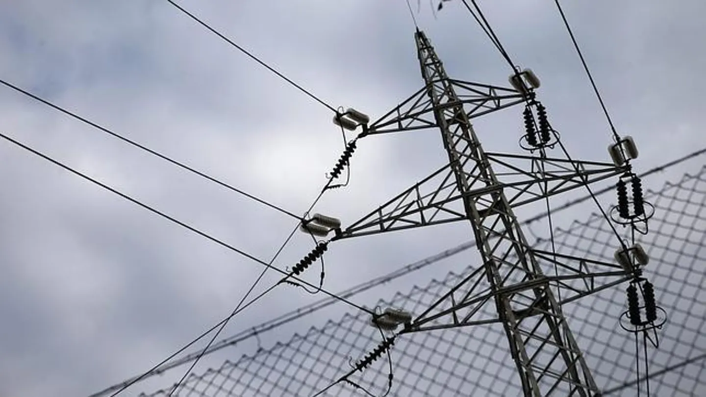 Imagen de un tendido eléctrico Imagen de un tendido eléctrico