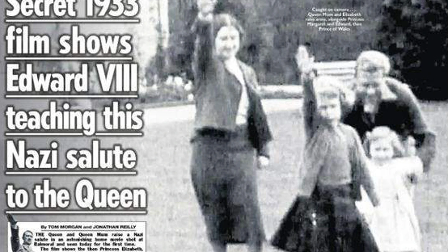 Portada del tabloide `The Sun' con la reina Isabel II haciendo el saludo nazi cuando tenía 7 años Portada del tabloide `The Sun' con la reina Isabel II haciendo el saludo nazi cuando tenía 7 años