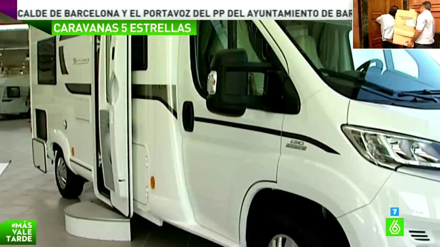Los españoles se suman a la moda de pasar las vacaciones en caravana Los españoles se suman a la moda de pasar las vacaciones en caravana