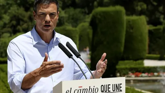 Pedro Sánchez habla sobre el caso púnica en Oviedo Pedro Sánchez habla sobre el caso púnica en Oviedo