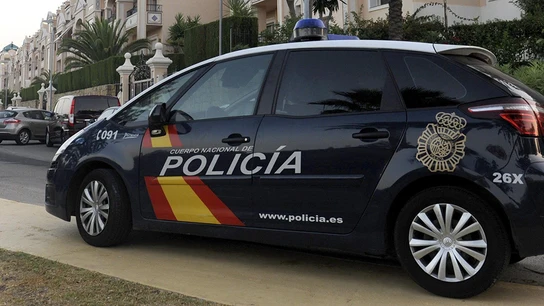 Coche de la Policía Nacional Coche de la Policía Nacional