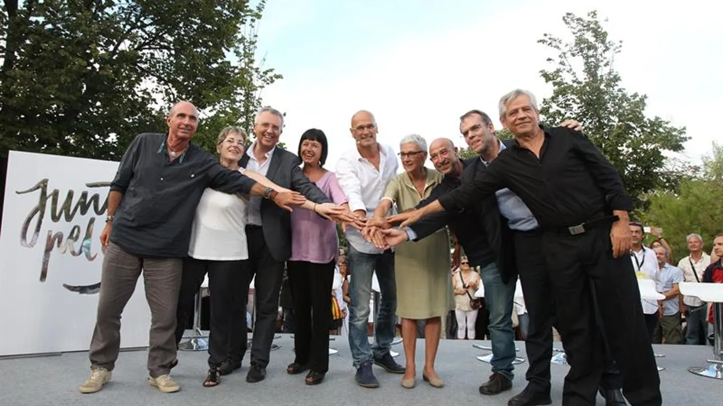 La candidatura independentista 'Junts pel Sí' presenta sus candidatos civiles La candidatura independentista 'Junts pel Sí' presenta sus candidatos civiles