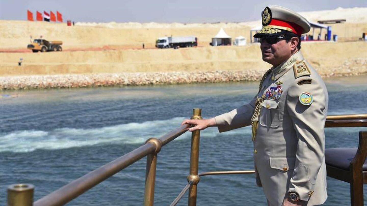 Egipto inaugura el nuevo Canal de Suez