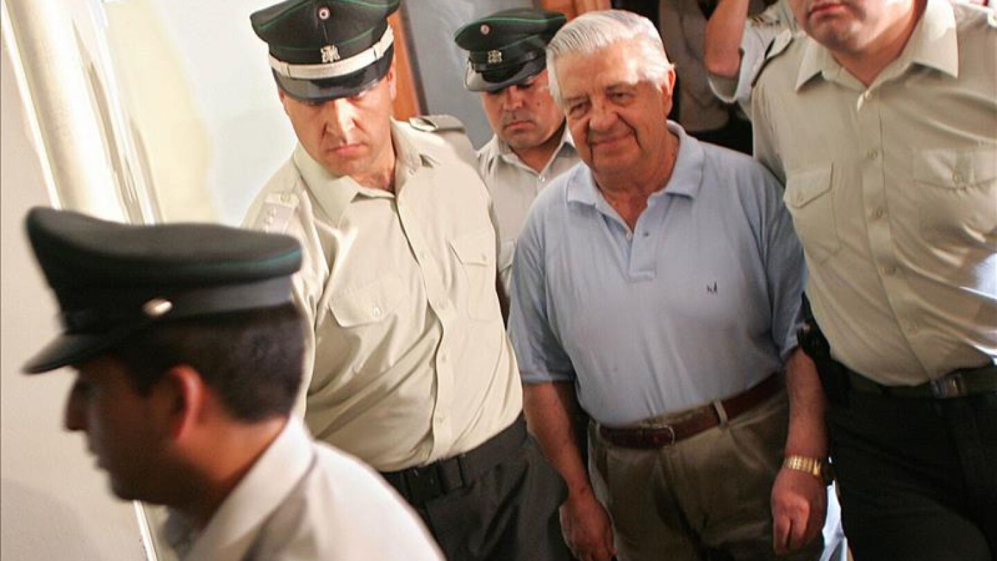 El exjefe de la Direcci&oacute;n de Inteligencia Nacional (DINA) Manuel Contreras