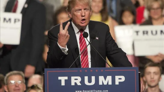 El magnate Donald Trump, durante una intervención en Phoenix, Arizona (EE.UU.) El magnate Donald Trump, durante una intervención en Phoenix, Arizona (EE.UU.)