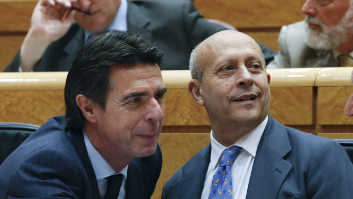 Jos&eacute; Manuel Soria y Jos&eacute; Ignacio Wert en el Senado