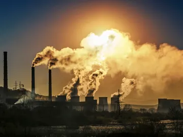 Crean un sistema que convierte el CO2 en combustible Crean un sistema que convierte el CO2 en combustible