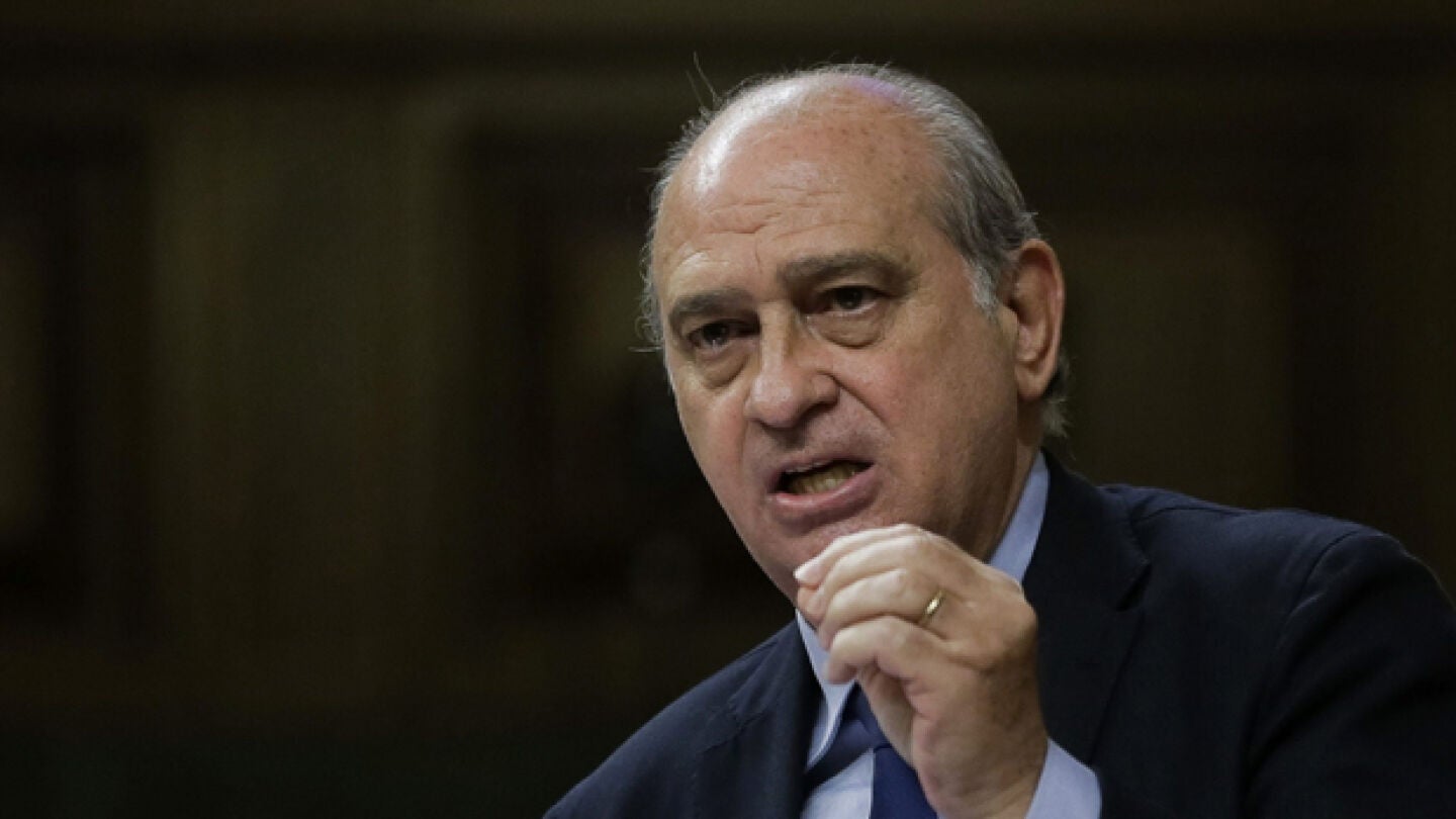 Jorge Fern&aacute;ndez D&iacute;az hablando en el Congreso