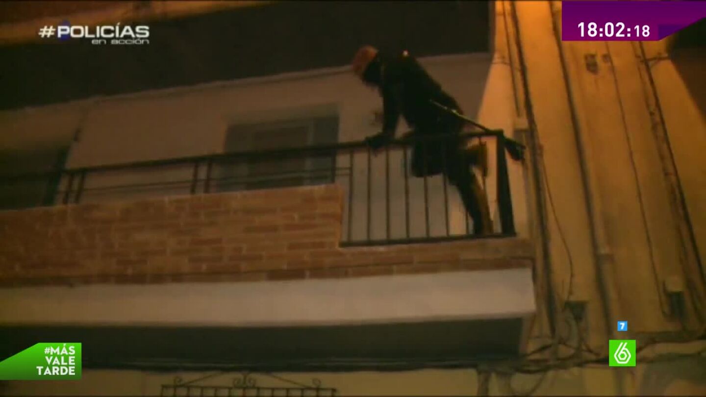 Los agentes de 'Polic&iacute;as en acci&oacute;n' acuden a la llamada de un vecino: "Est&aacute;n robando o son okupas"