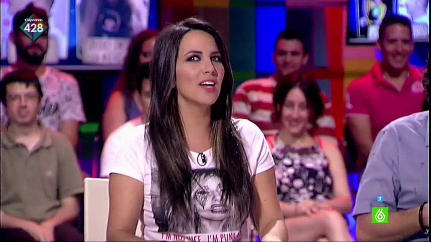 Irene Junquera: "Por la voz de la reportera, a ver si lo que ha pasado es el yeti lo que ha pasado por detrás de la cámara" Irene Junquera: "Por la voz de la reportera, a ver si lo que ha pasado es el yeti lo que ha pasado por detrás de la cámara"