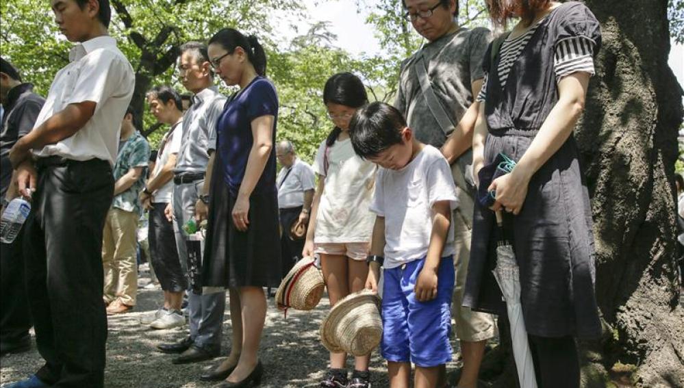 Japón se compromete a 