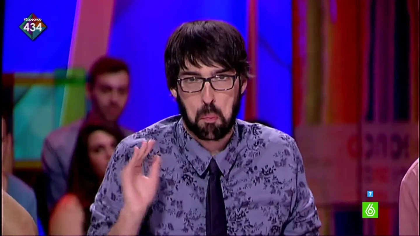 Quique Peinado, sobre el 'zasca' de la presentadora: "Yo voy a votar a Ana Pastor porque es mi debilidad" Quique Peinado, sobre el 'zasca' de la presentadora: "Yo voy a votar a Ana Pastor porque es mi debilidad"