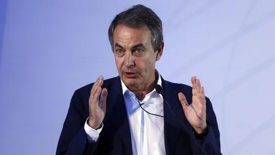 José Luis Rodríguez Zapatero durante su intervención José Luis Rodríguez Zapatero durante su intervención