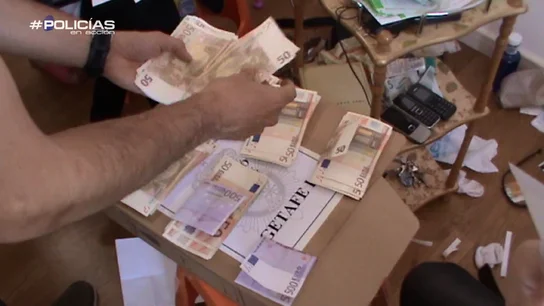 La Policía detiene a los integrantes de una red de personas chinas que prestaban grandes cantidades de dinero en casinos La Policía detiene a los integrantes de una red de personas chinas que prestaban grandes cantidades de dinero en casinos