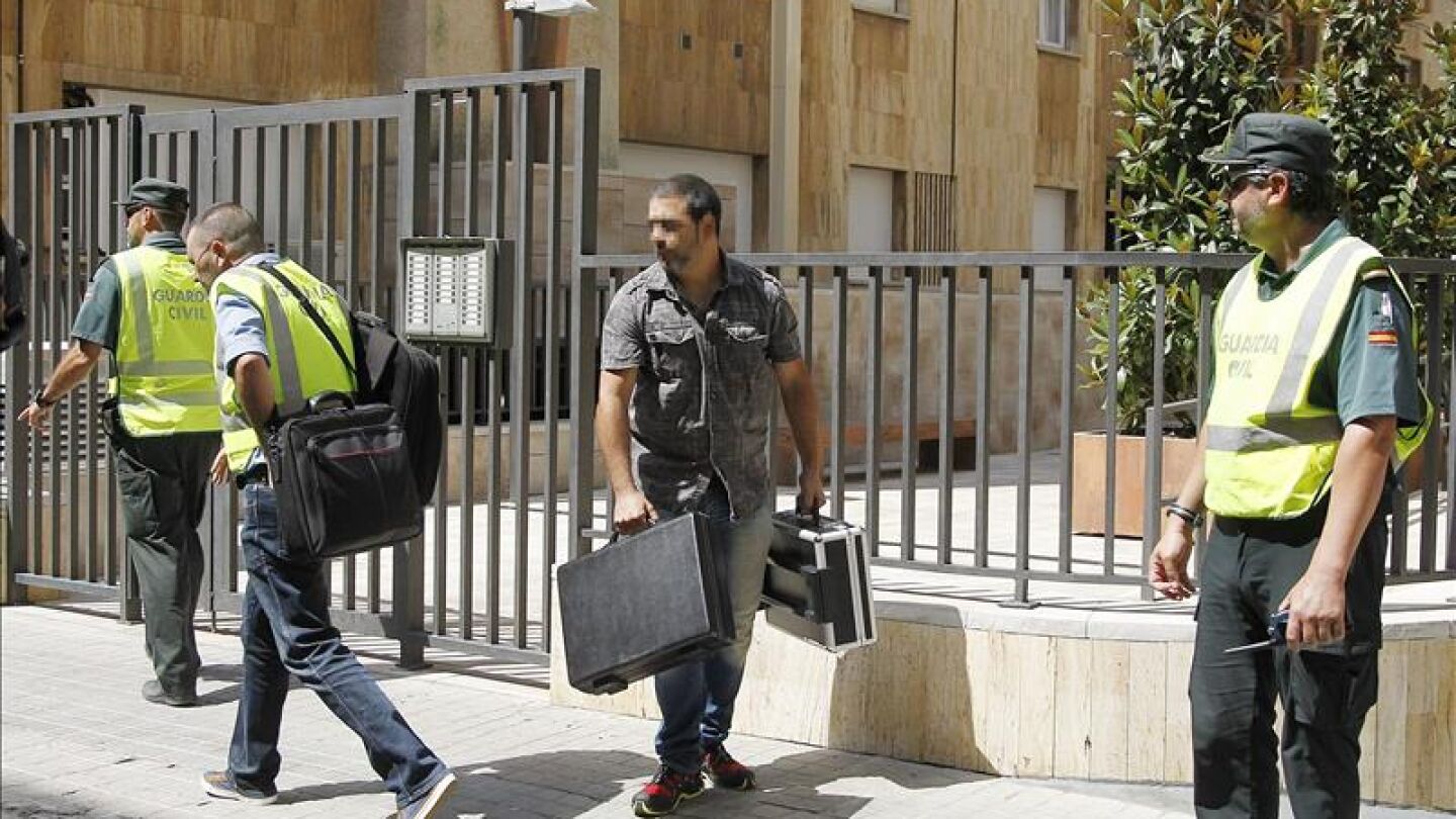 Uno de los registros realizado por el cobro de presuntas comisiones