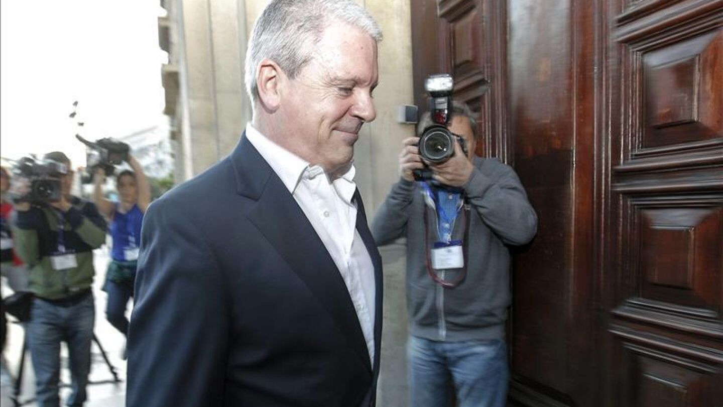 Pablo Cespo entrando a los juzgados