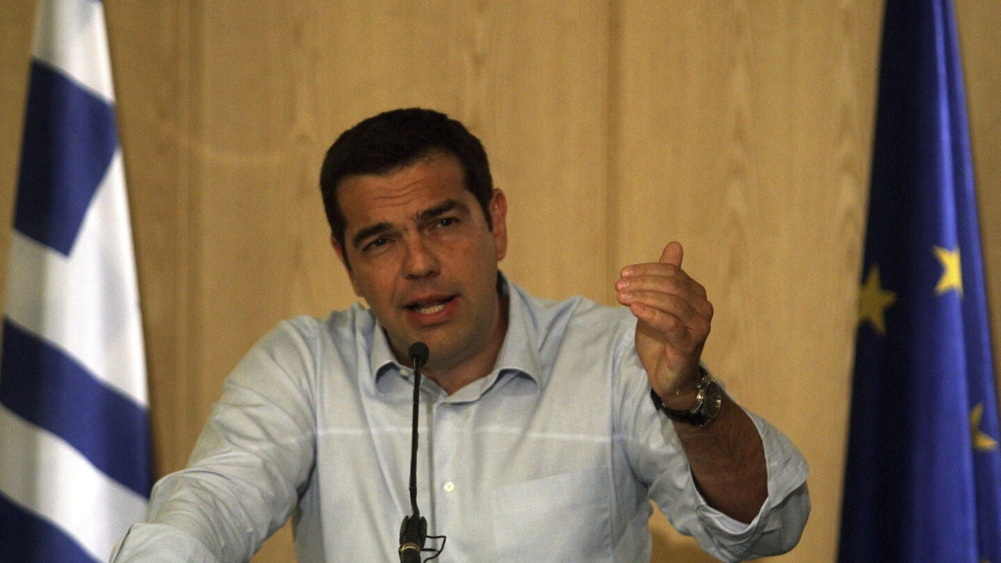 Alexis Tsipras durante una intervenci&oacute;n