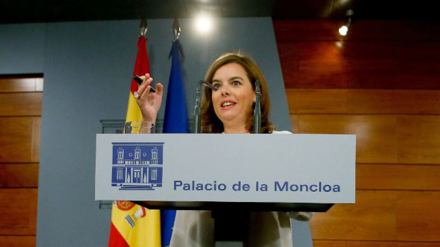 La vicepresidenta del Gobierno, Soraya S&aacute;enz de Santamar&iacute;a durante la rueda de prensa