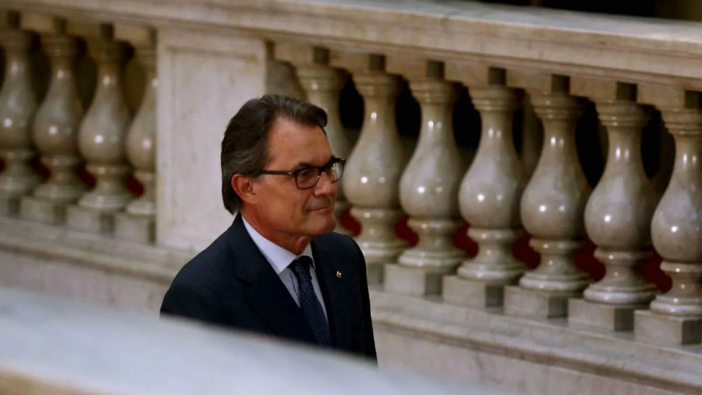 El presidente de la Generalitat, Artur Mas, llegando a su comparecencia. El presidente de la Generalitat, Artur Mas, llegando a su comparecencia.