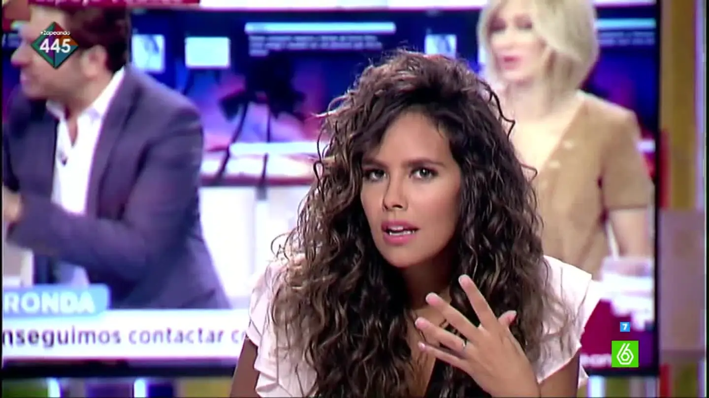 Cristina Pedroche: "¿Pipi ha dicho que fue un mendigo sexual? ¿Eso consiste en pasar la gorra por los 'putis'?" Cristina Pedroche: "¿Pipi ha dicho que fue un mendigo sexual? ¿Eso consiste en pasar la gorra por los 'putis'?"